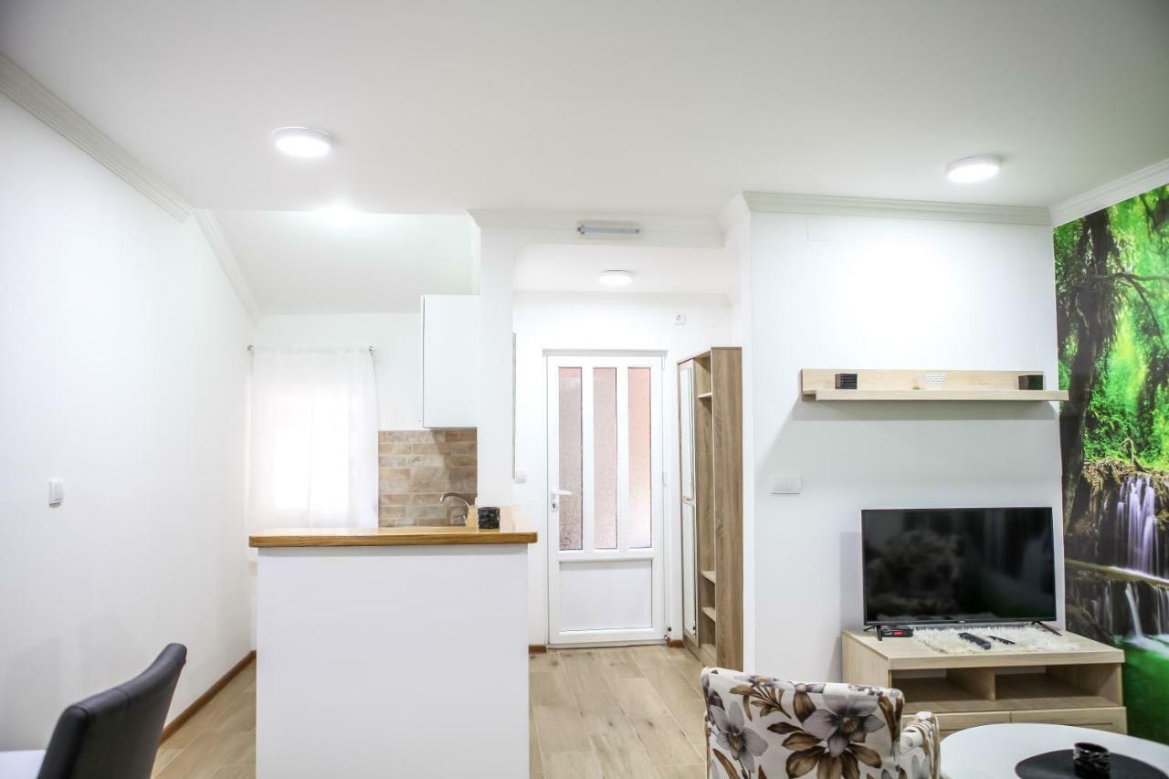 Apartman Kaca Cetinje Eksteriør billede